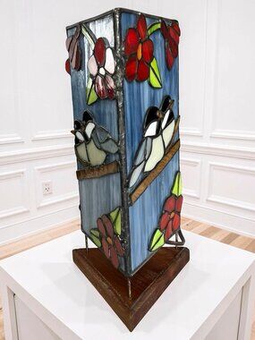 Vintage Triangular Stained Glass Table Lamp Nature Scene Bird Flower Lamp
